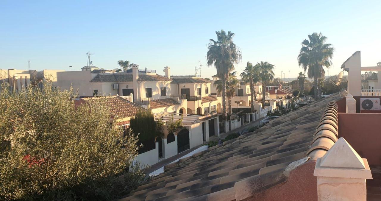 Arco Mediterraneo Chalet Independiente ตอร์เรเวียคา ภายนอก รูปภาพ